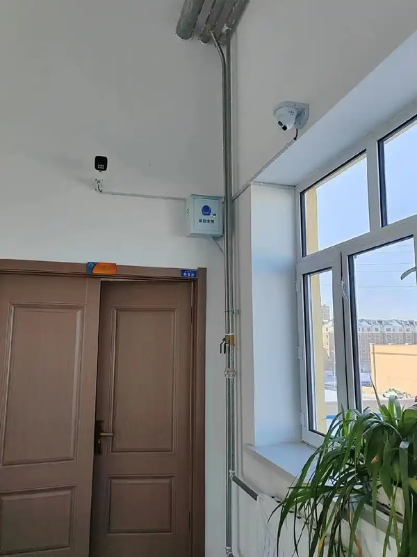 監控安裝視頻 軍視云監控安裝視頻